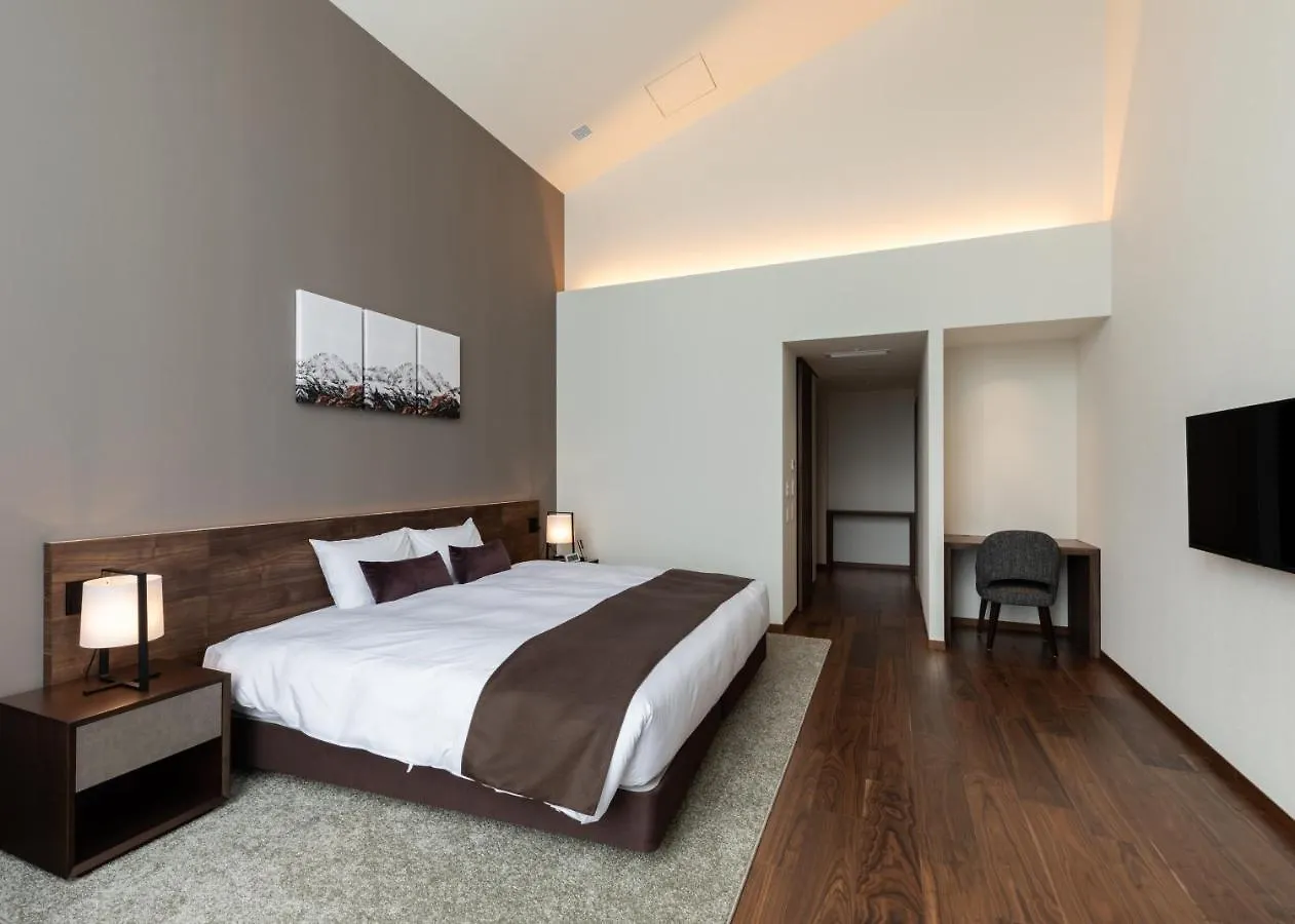 The Vale Rusutsu Hotel 4*,  Japan